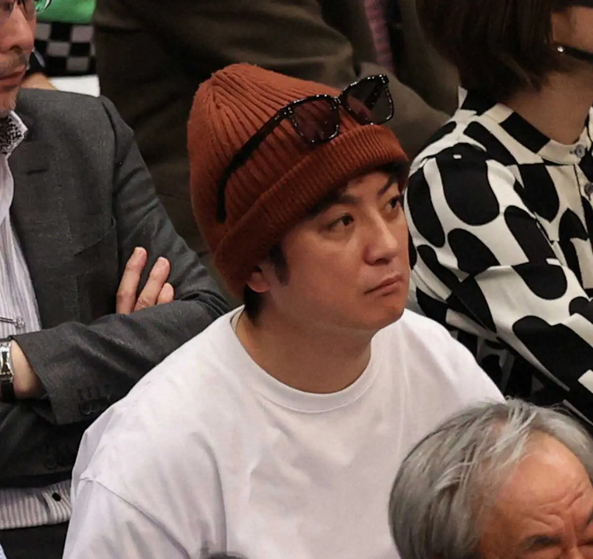 【画像・写真】大相撲初場所　連日話題の著名人映り込みにネット注目　今度はマルチに活躍する男性タレントの姿