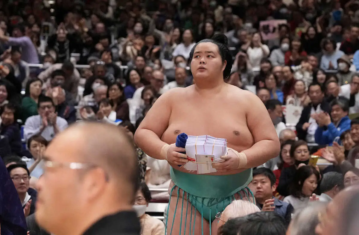 【画像・写真】三賞が決定！技能賞に琴ノ若、殊勲賞に若元春　新入幕・大の里は敢闘賞、島津海は千秋楽勝てば