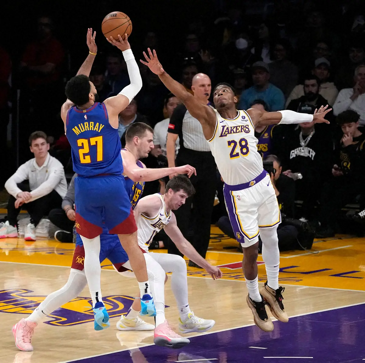【画像・写真】八村塁が3本の3Pを含む23得点の躍動　レブロンが史上初NBA通算4万得点も…レイカーズ勝利で飾れず