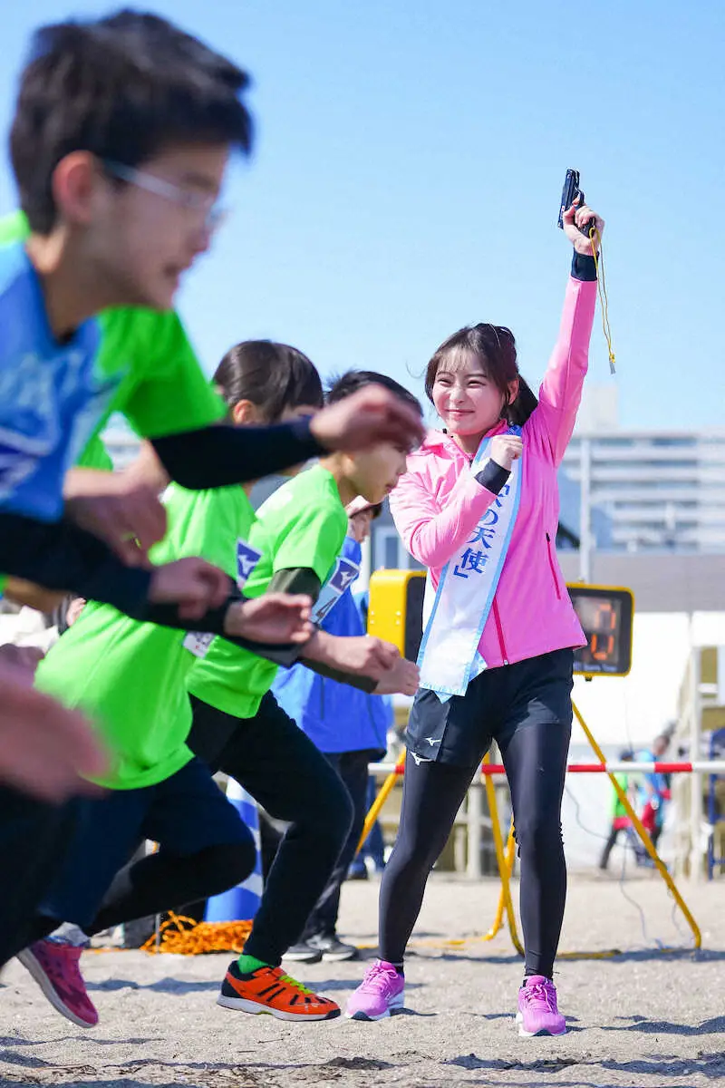 【画像・写真】【三浦国際市民マラソン】ミス日本「水の天使」安井南さん完走