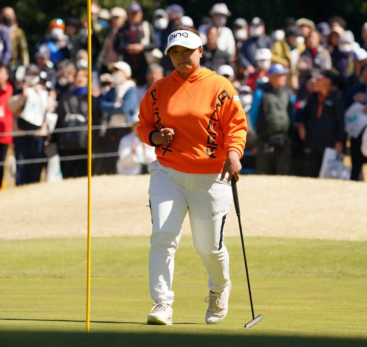【画像・写真】鈴木愛が笑顔の完全V「30代ももっと活躍できるぞっ」ツアー通算19勝目　明治安田レディース
