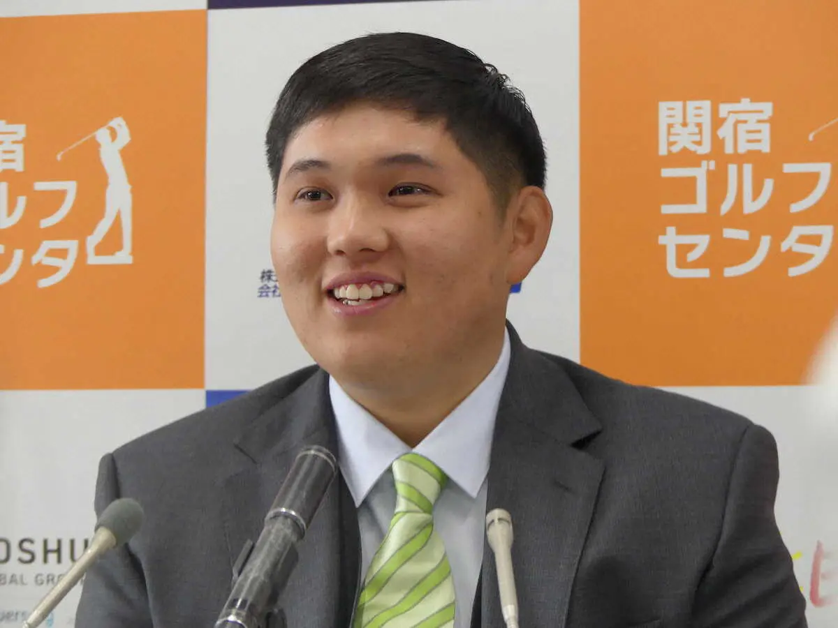 【画像・写真】15歳史上最年少プロ転向の香川友　目標は「マスターズ優勝と世界1位を目指して頑張りたい」会見で宣言