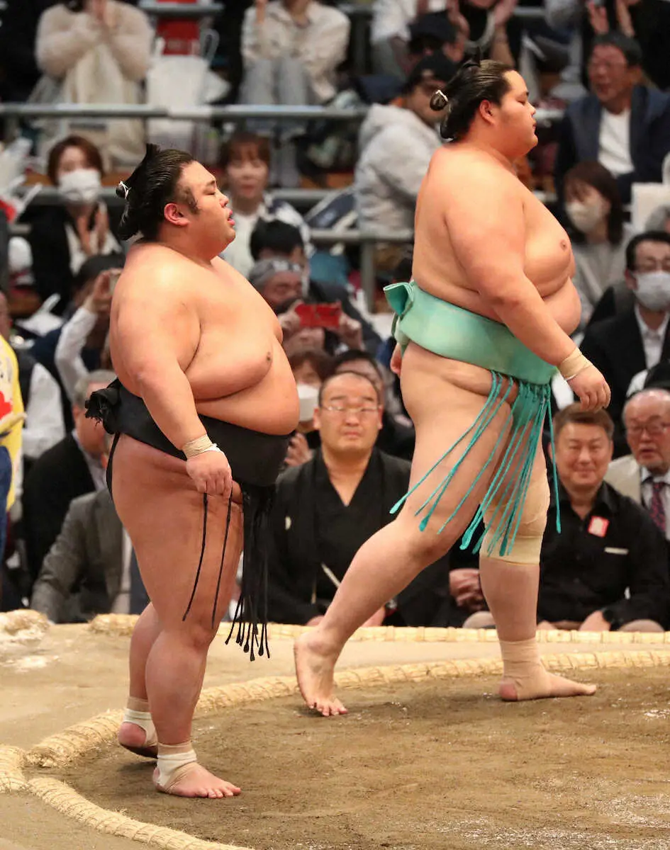 【画像・写真】貴景勝　絶体絶命から8度目のカド番脱出も負傷か…