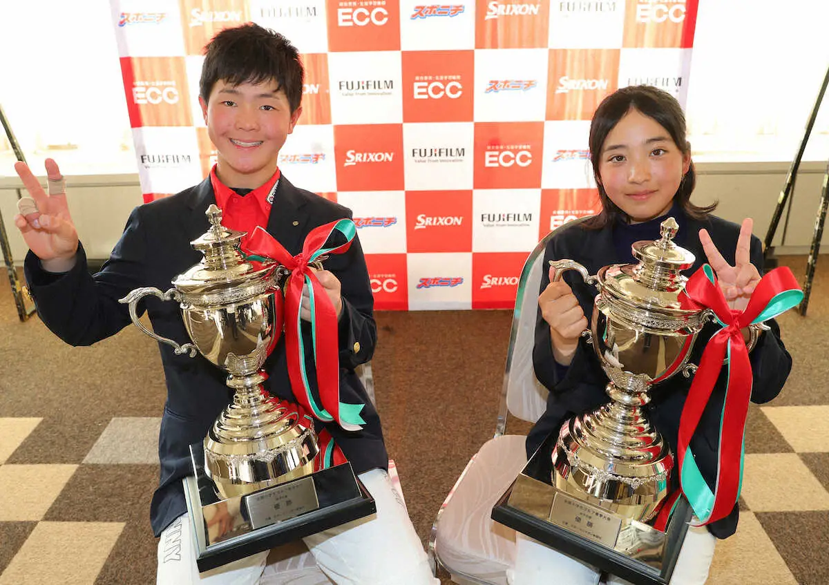 【画像・写真】男子は高柳がPOで競り勝つ　女子は岩永が4差逆転で優勝