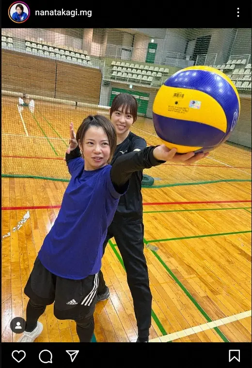 【画像・写真】高木菜那さん　バレーボーラー“転向”ショット公開に「生粋のアスリート」「夏の五輪を目指すんですね」