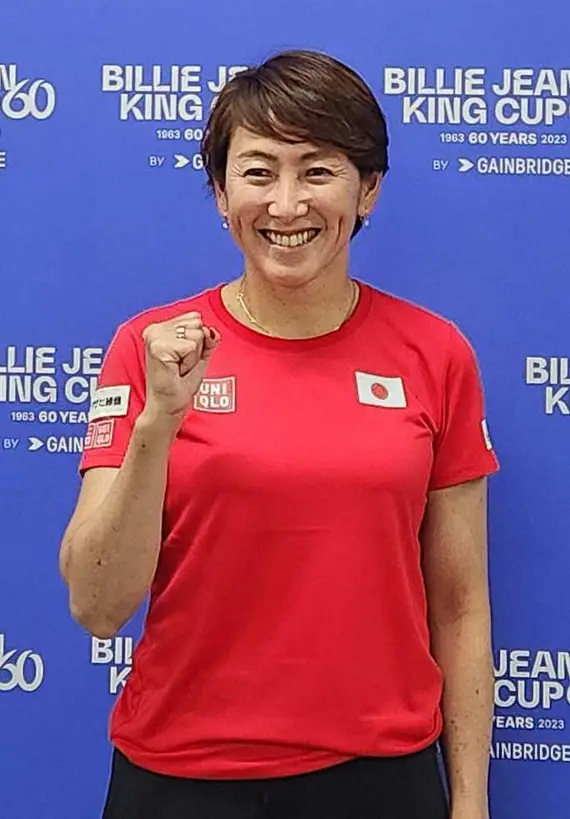 【画像・写真】女子テニス日本が初の決勝大会へ　杉山愛監督は就任後7戦全勝「こんなに早く決勝大会に進めるとは」