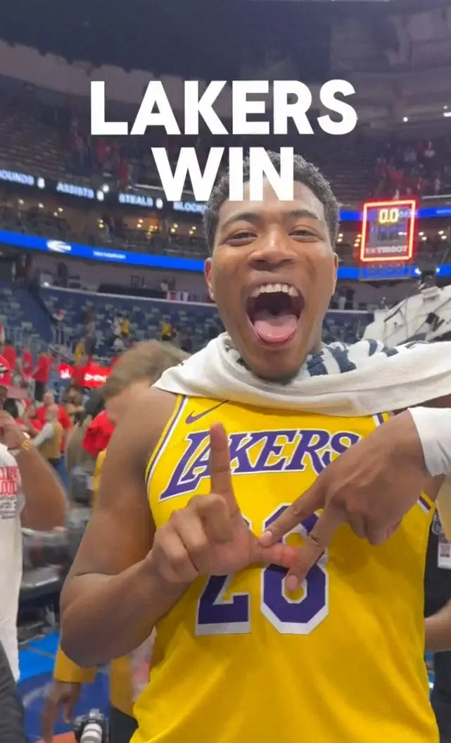 【画像・写真】レイカーズ・八村塁　プレーオフへ笑顔のLAポーズ！「頼むぞ！」「レイカーズにとって次が山王戦」の声