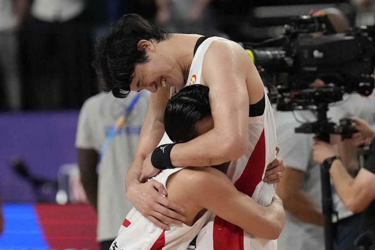 【画像・写真】渡辺雄太の盟友・富樫　6年間NBAでプレーに「たくさんの勇気をもらいました」