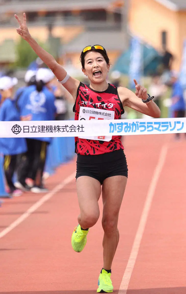 【画像・写真】女子フルマラソンは松村幸栄が連覇「どこまでも優勝したい」かすみがうらマラソン2024