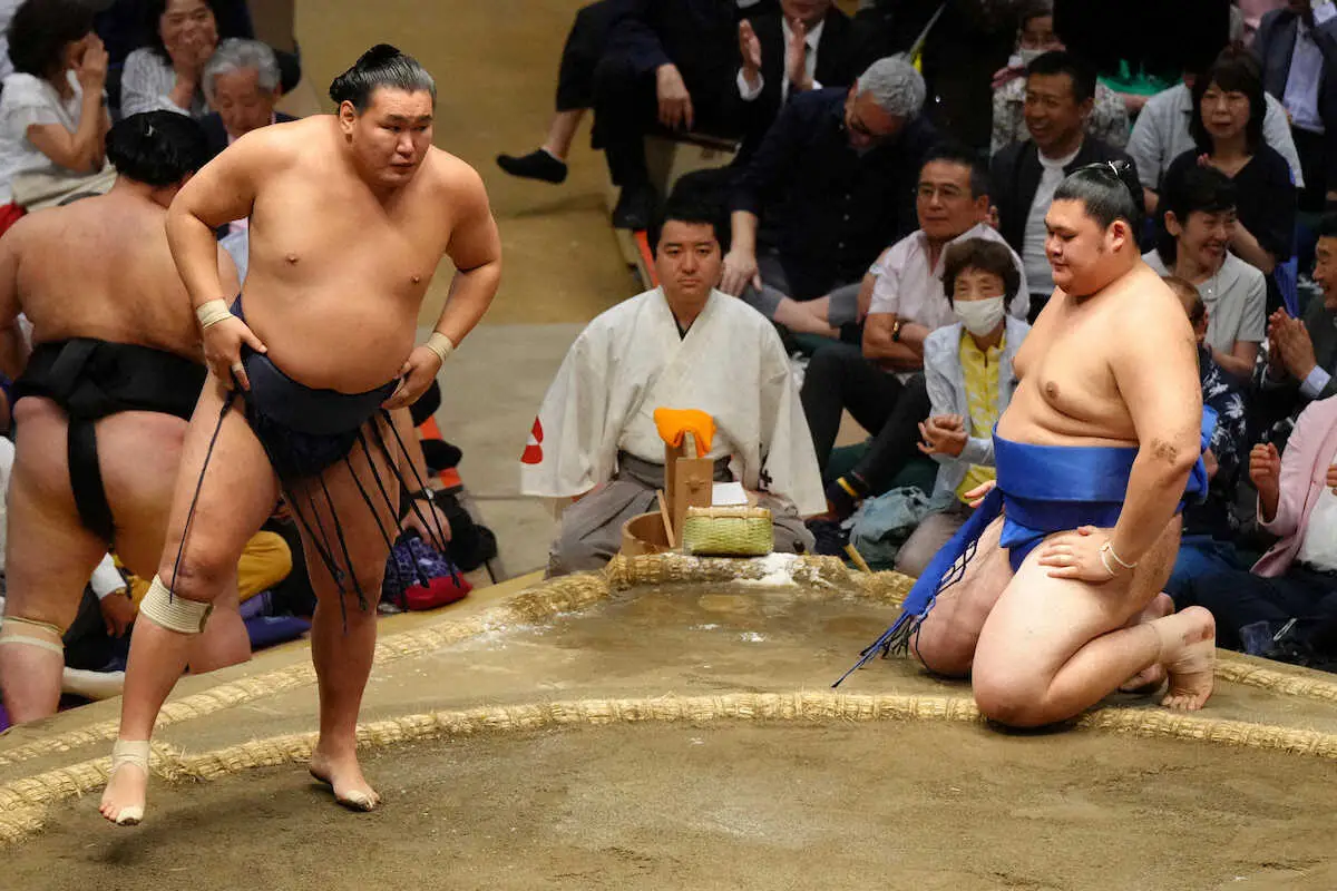 【画像・写真】大の里　またまた下手投げで敗れ3敗後退…八角理事長「警戒して出足がなく、止まってしまった」