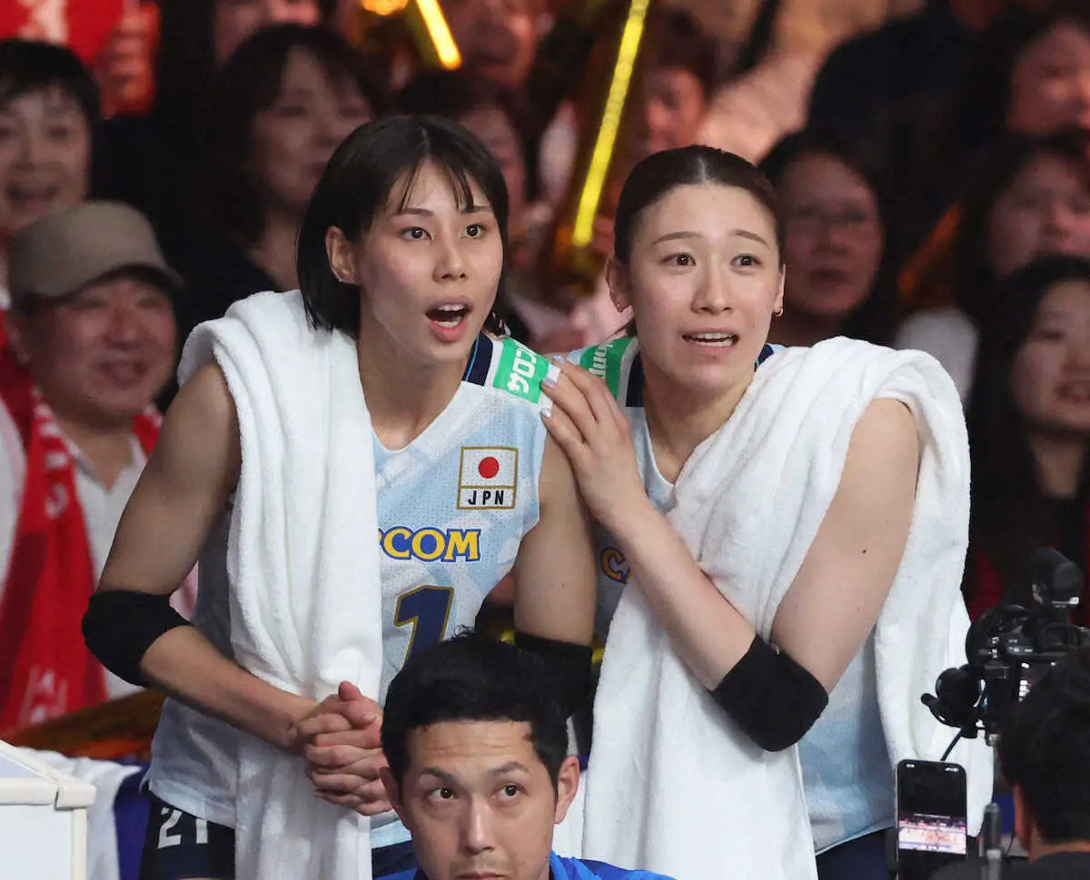 【画像・写真】【バレー女子】石川真佑　不完全燃焼「ミスが少しあった」途中交代以降出番なし…カナダに逆転負けを喫す