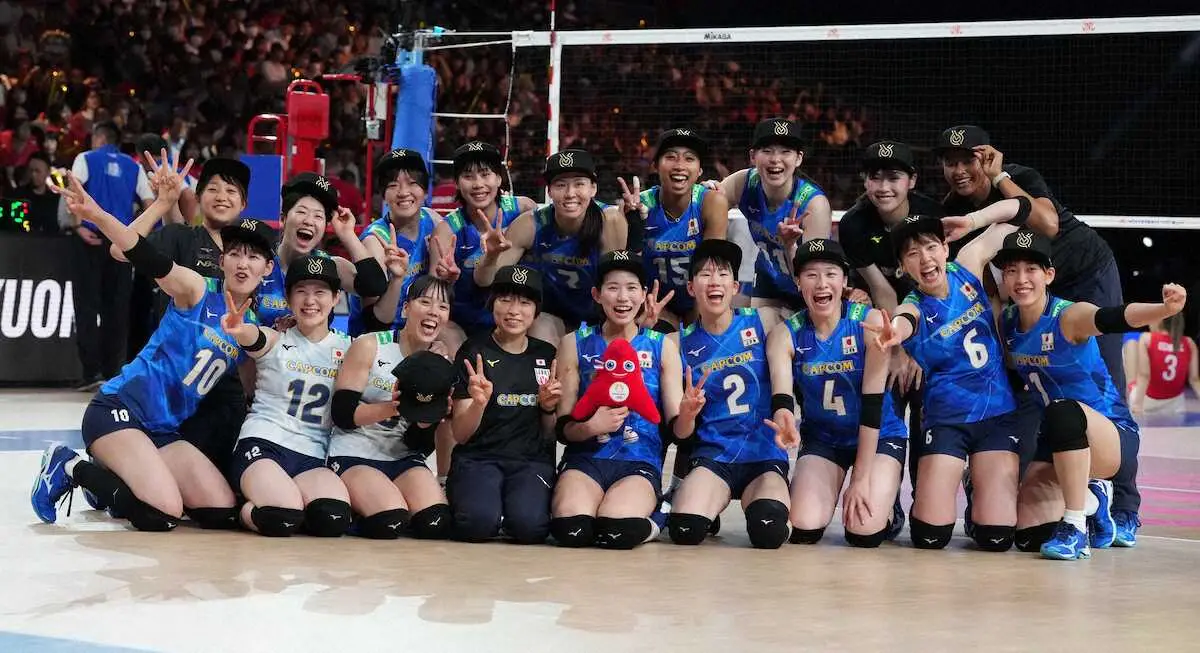 【画像・写真】【バレーボール】パリ五輪出場決定の日本女子、気になるメンバー選考は　真鍋監督「シンプルに…」