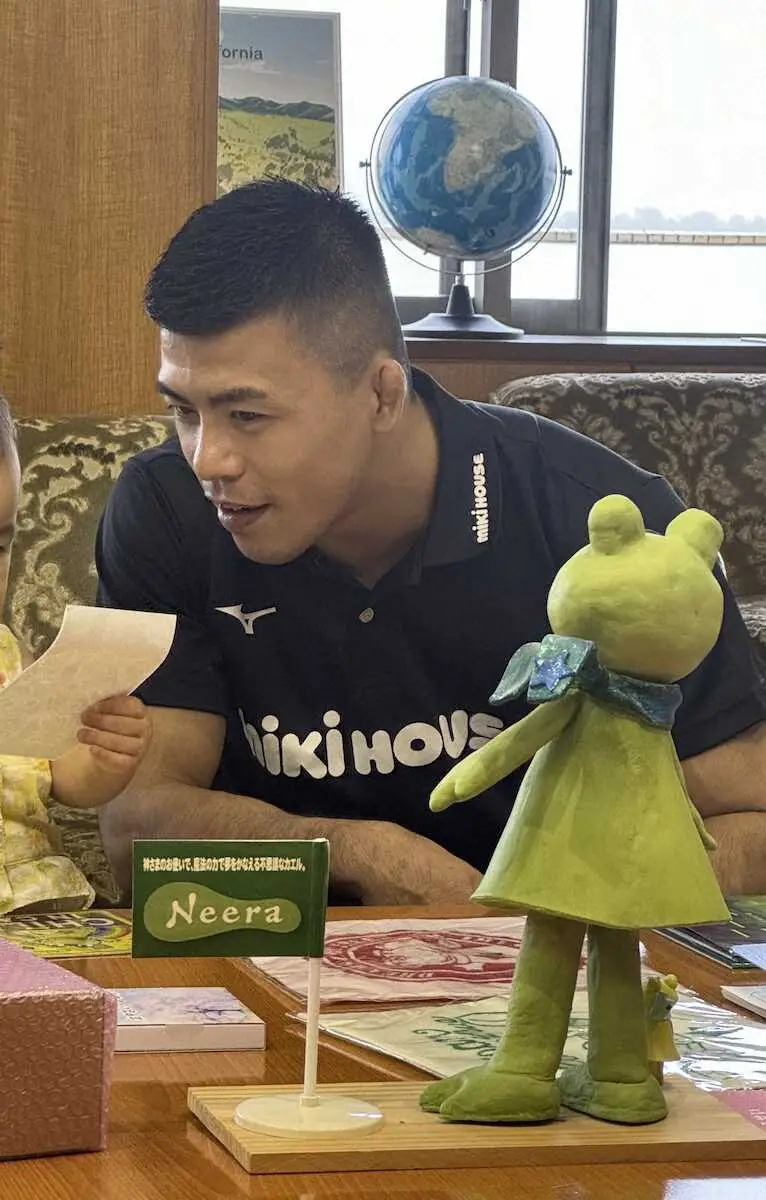 【画像・写真】【レスリング】文田健一郎が故郷・山梨県韮崎市への恩返し誓う　金メダル＆ご当地キャラの知名度アップ