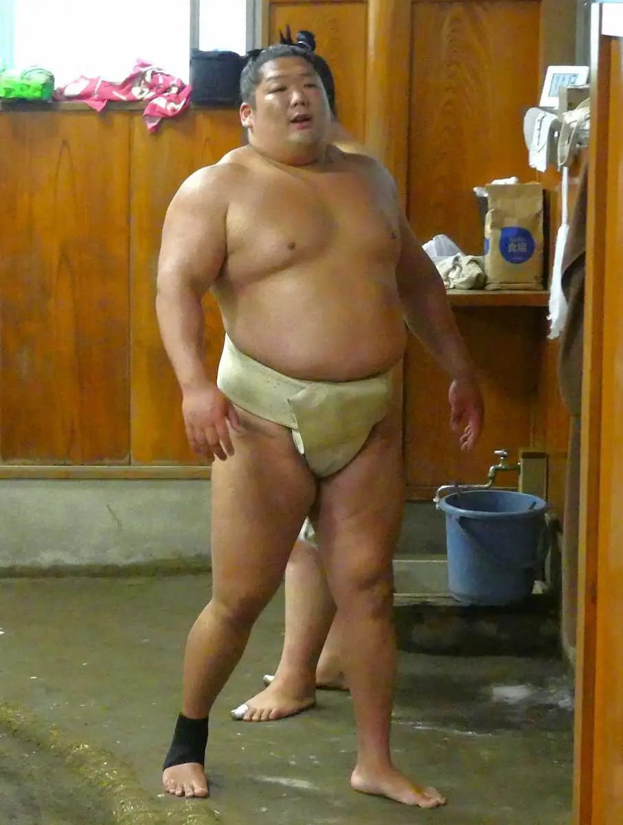 【画像・写真】尊富士「痛みは感じる」「でも生きてる分には大丈夫」右足首負傷から3カ月…名古屋場所での復帰へ意欲