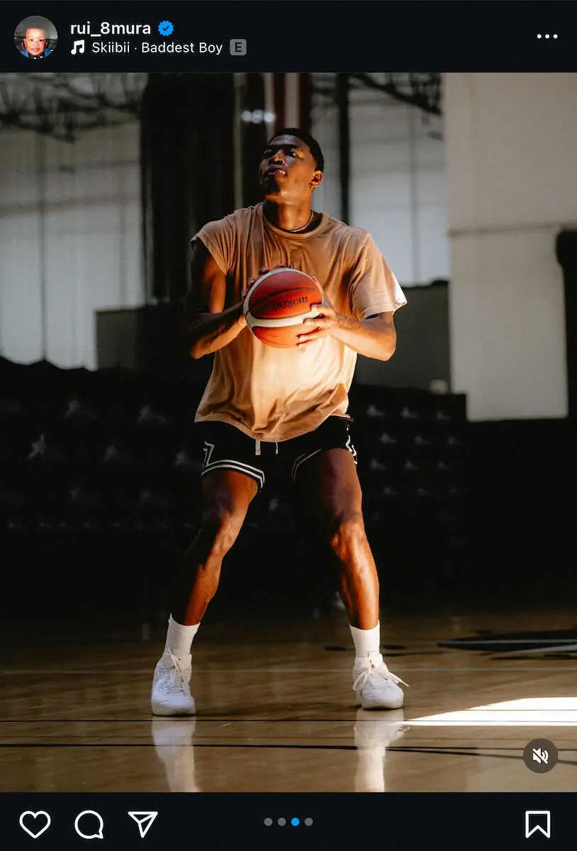【画像・写真】FIBAの公式ボールで練習する八村。八村塁の公式インスタグラム（＠rui_8mura）から