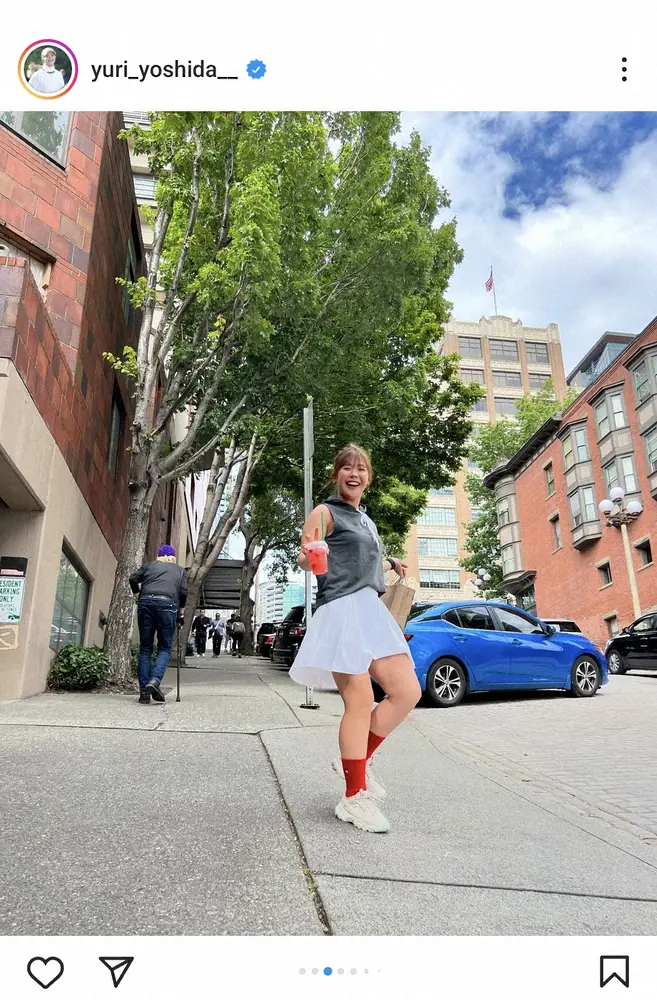 【画像・写真】吉田優利　米シアトルでカフェ満喫　ミニスカ私服ショットで笑顔「素晴らしかったです」