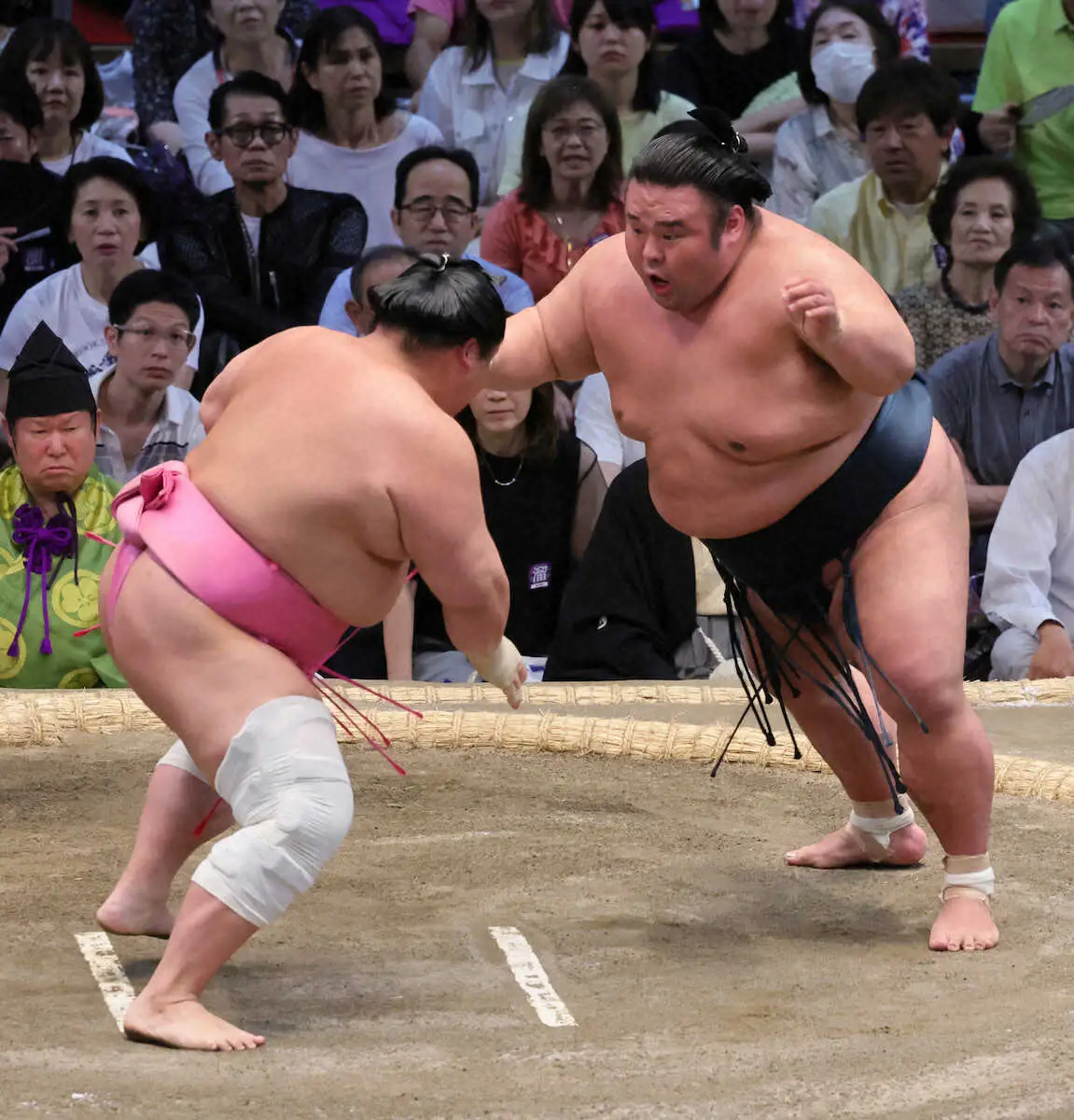 【画像・写真】照ノ富士が盤石の5連勝！大の里は霧島との関脇対決制す　カド番・貴景勝もようやく2勝目