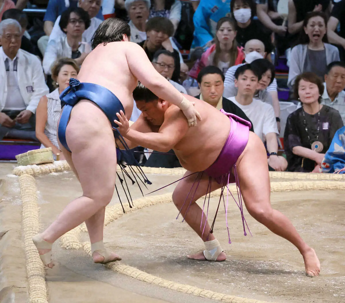 【画像・写真】尊富士が復帰戦白星「一人一人の声援が届いた」大歓声に感謝　右足首負傷から4カ月…復活へ大きな一歩
