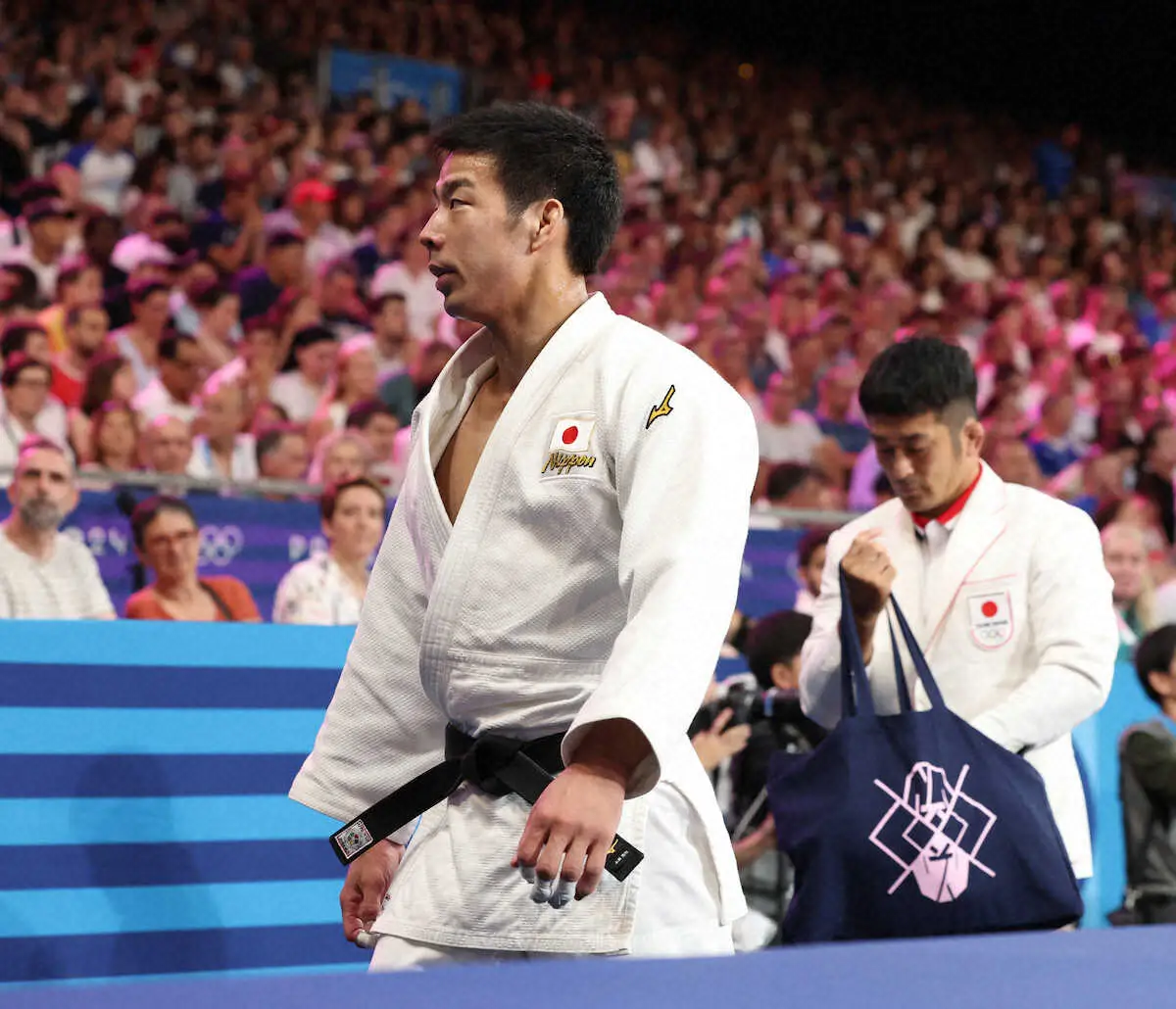【画像・写真】＜パリ五輪　柔道＞男子81キロ級準決勝、イタリアの選手に勝利し、決勝進出を決めた永瀬貴規（左）（撮影・平嶋　理子）