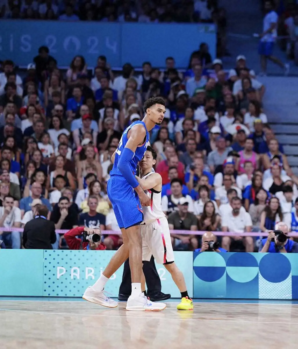 【画像・写真】【バスケ男子】日本　歴史的1勝スルリ…延長死闘の末に敗れ連敗　河村「自分の責任」　八村が痛恨退場