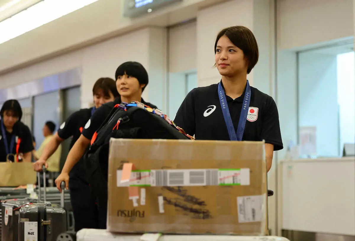 【画像・写真】阿部詩「やっと一区切りがついた」　帰国会見で気持ち新た「ロスの舞台で必ずリベンジ」