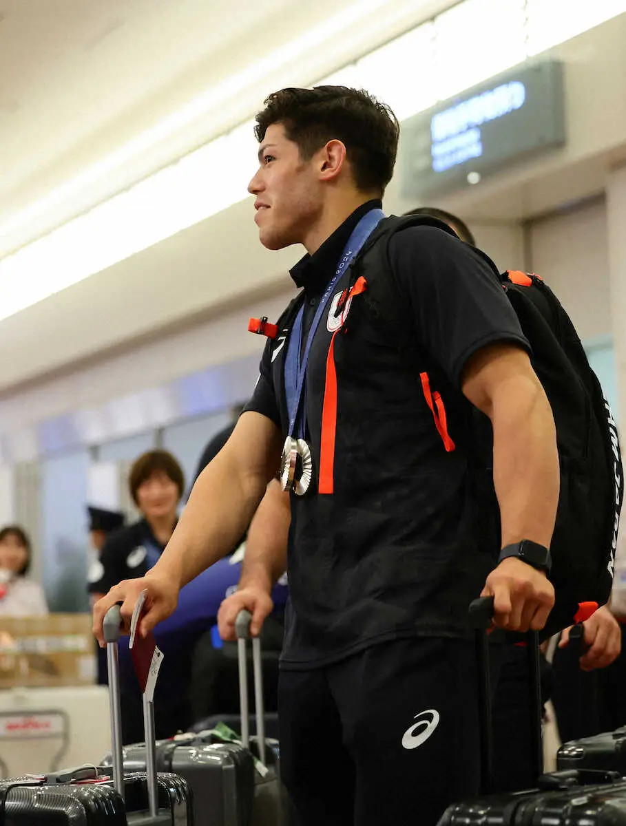 【画像・写真】村尾三四郎「特別な舞台だった」初五輪で銀「達成感」も…ロスで雪辱誓う「貴重な経験を生かして」