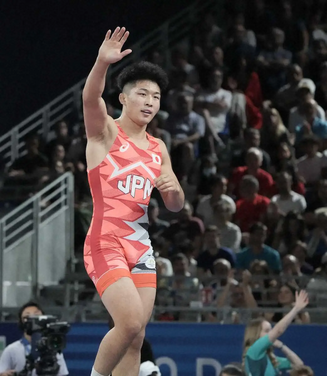 【画像・写真】＜パリ五輪・レスリング男子グレコ77キロ級2回戦＞2回戦を突破した日下（撮影・岡田　丈靖）