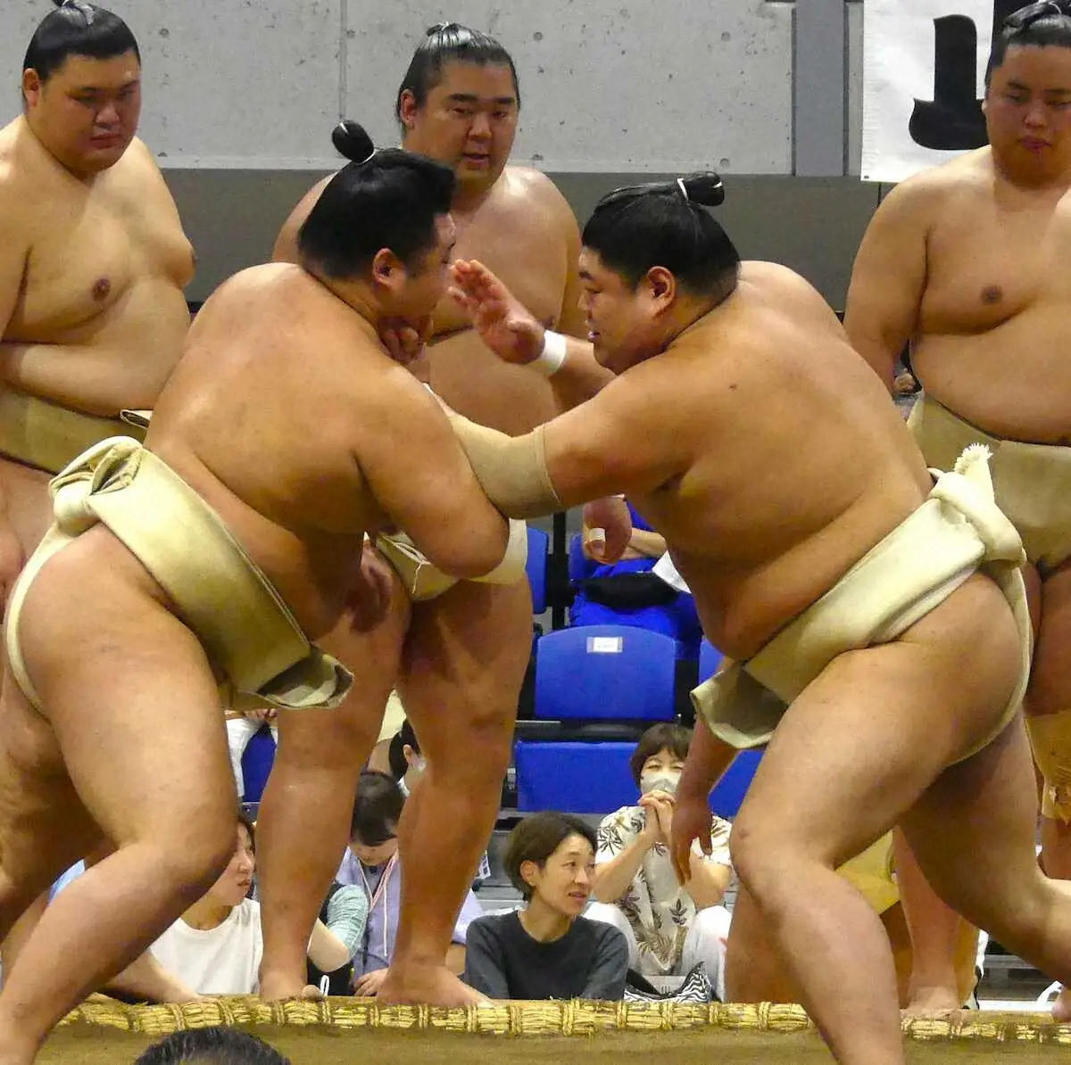 【画像・写真】阿炎　2月に稽古つけたレスリング日下尚の快挙に興奮！「メダル絶対に見せて」“祝勝会”開催を希望