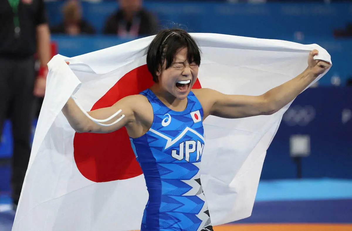 【画像・写真】金メダルを獲得し、雄叫びをあげる藤波朱理（撮影・平嶋　理子）