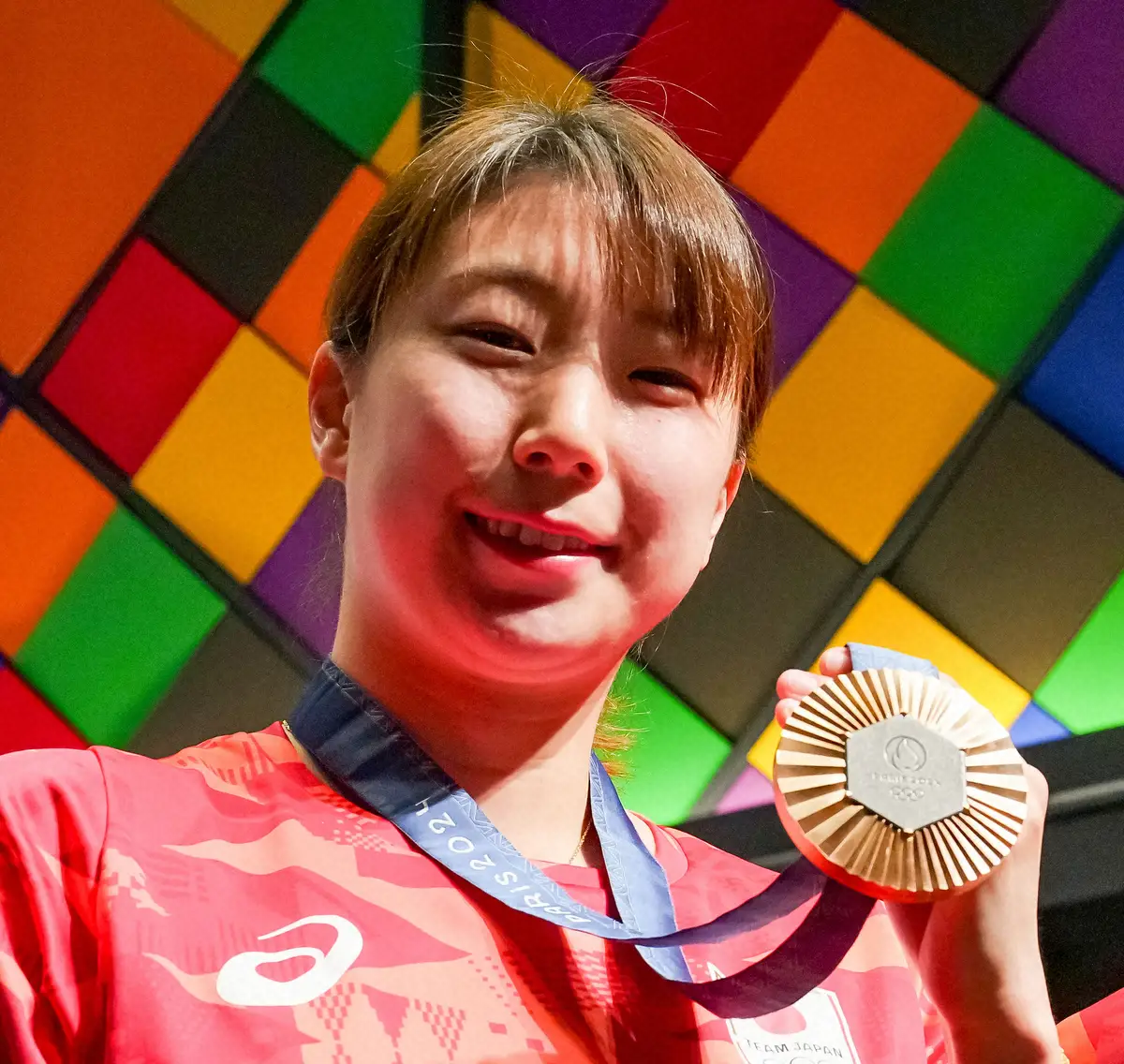 【画像・写真】パリ五輪・バドミントン、混合ダブルスで2大会連続の銅メダルを獲得した東野有紗