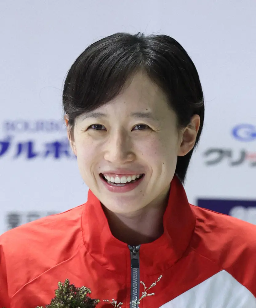 【画像・写真】馬淵優佳さん「歴史的瞬間！お父さんもおめでとう」　飛び込みで銀メダルの玉井と父の馬淵コーチを祝福