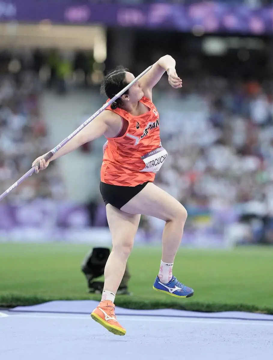 【画像・写真】＜パリ五輪・女子やり投げ決勝＞北口の1投目（撮影・岡田　丈靖）