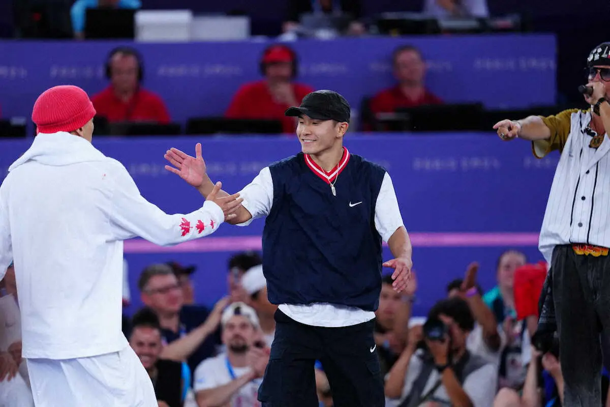 【画像・写真】準決勝に臨んだSHIGEKIX（右）（撮影・小海途　良幹）