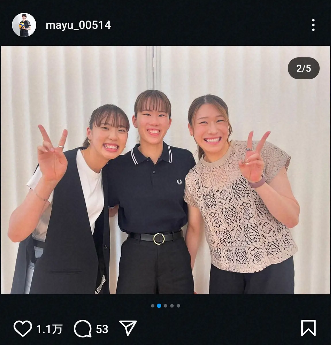 【画像・写真】バレー石川真佑　「にゃんポーズ」披露に「可愛すぎる」「最高の笑顔」の声　貴重な私服ショットも