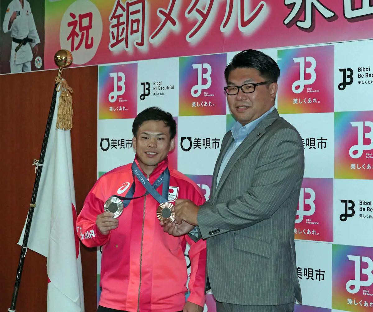 【画像・写真】パリ五輪柔道男子60キロ級銅の永山竜樹　故郷に凱旋　日本ハムにエスコンでの始球式を逆オファー