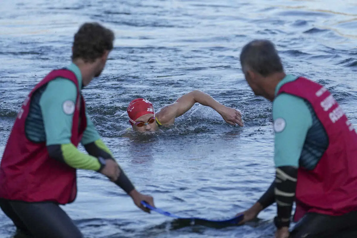 【画像・写真】【パリ・パラリンピック】トライアスロンは全種目を実施　セーヌ川の水質悪化で一日延期も改善を確認