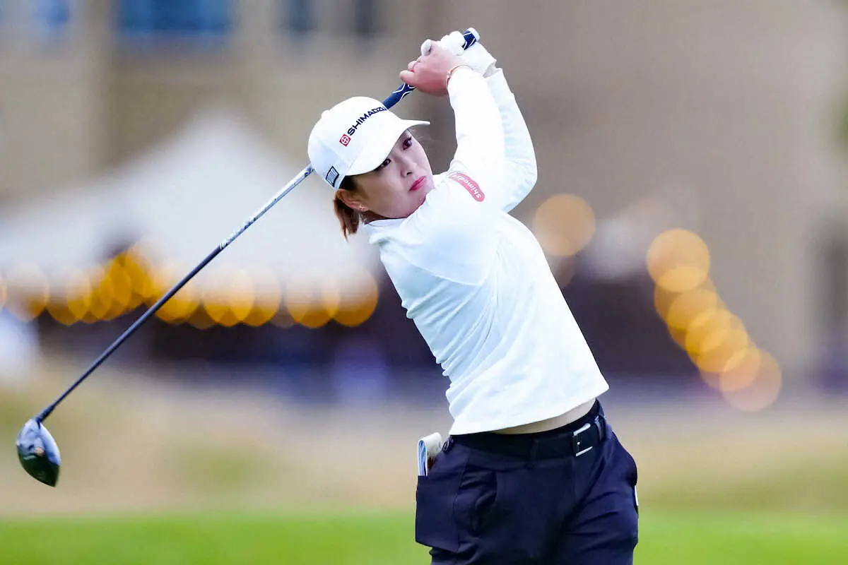 【画像・写真】西郷真央は12位で最終日へ　西村優菜が67で38位に浮上