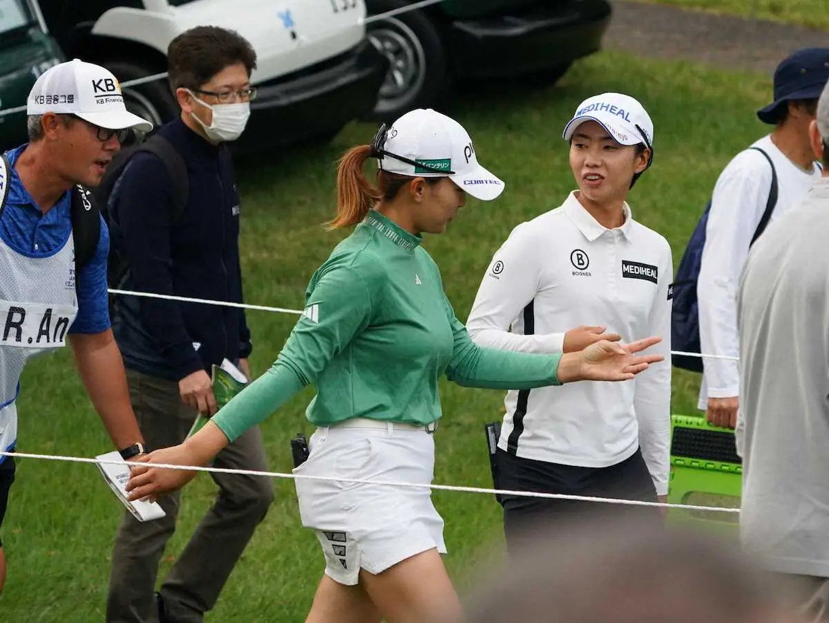 【画像・写真】渋野日向子　18番でショットインイーグル「超うれしかった」通算1アンダー　TOTOジャパンC