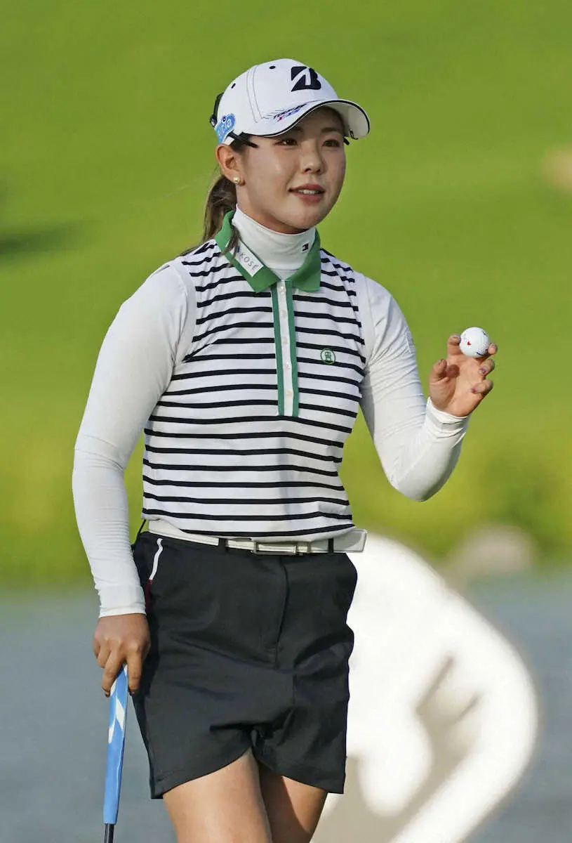 【画像・写真】吉田優利　トップと4打差の4位後退…金阿林が通算14アンダーで単独トップ浮上