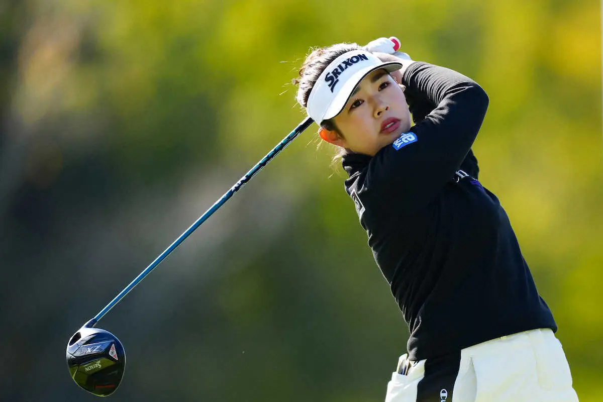 【画像・写真】山下美夢有が単独首位でハーフターン　鈴木愛が3打差2位　政田夢乃は6位に後退