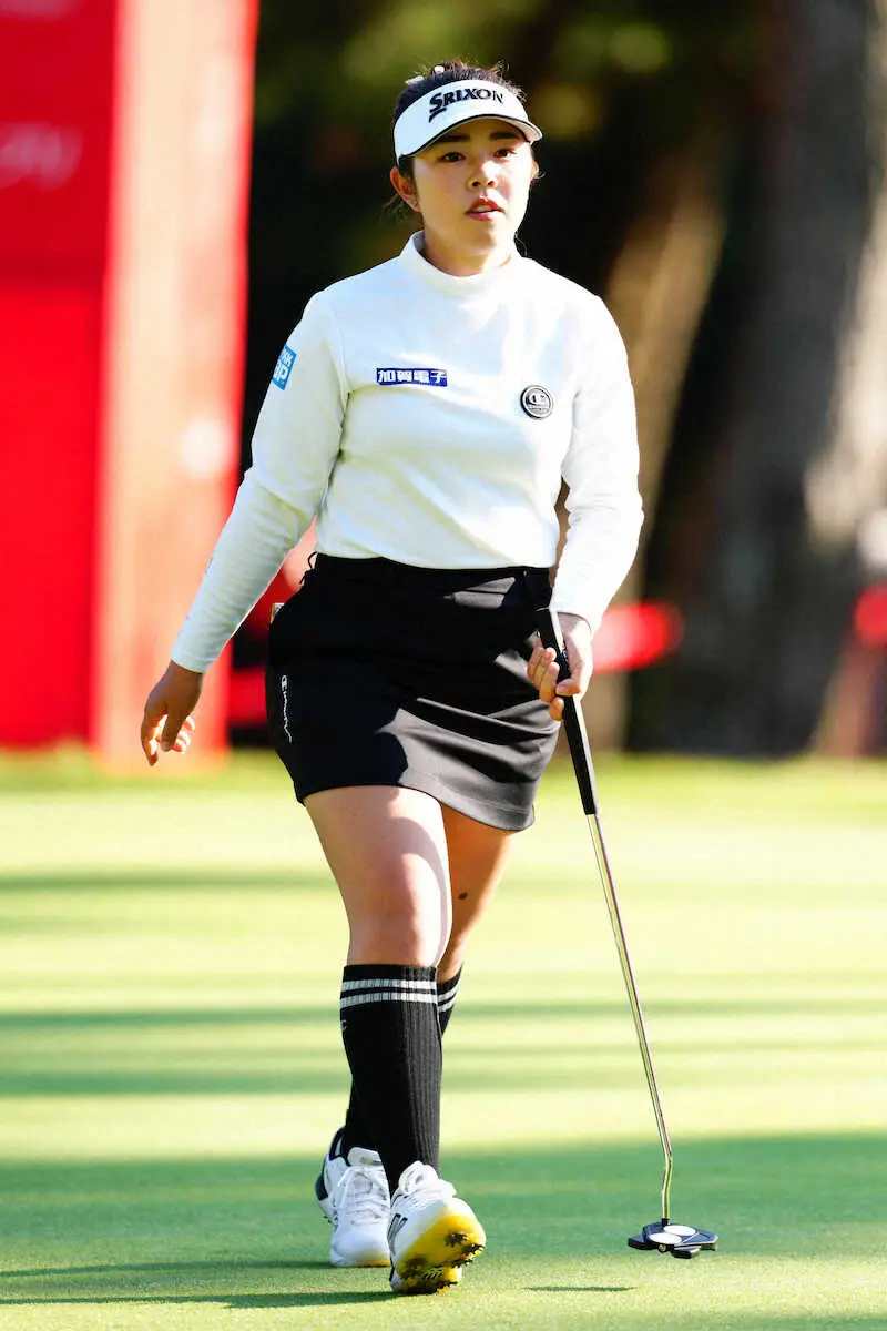 【画像・写真】山下美夢有　日本人初の同一大会3連覇へ首位と4打差「最後しっかり入れられて良かった」