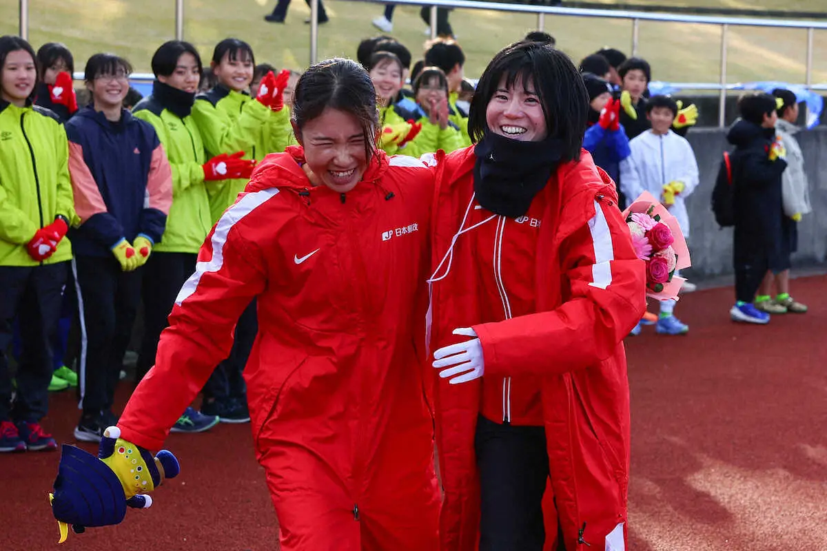 【画像・写真】【クイーンズ駅伝全順位】アンカー対決制したJP日本郵政グループ太田琴菜　「凄い苦しかった」