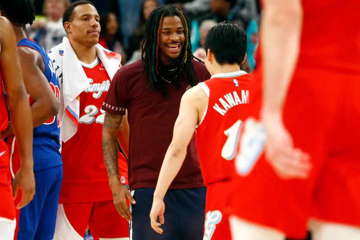 【画像・写真】河村勇輝　試合後に欠場した“エース”と笑顔のグータッチ！ファン大興奮「好きすぎる」「最高！」