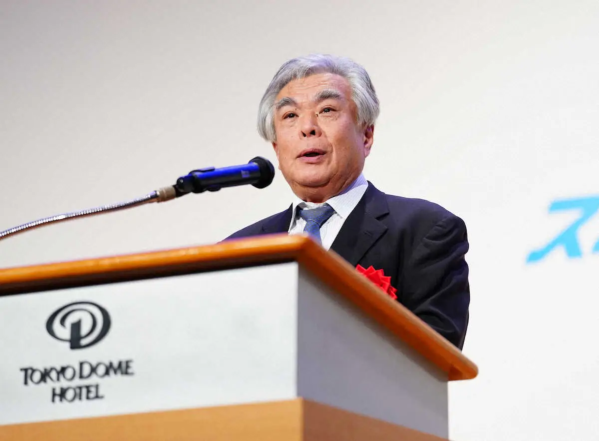 【画像・写真】＜スポーツニッポンフォーラムFOR　ALL　2024＞あいさつする公益財団法人スポーツ安全協会の布村幸彦会長（撮影・小海途　良幹）