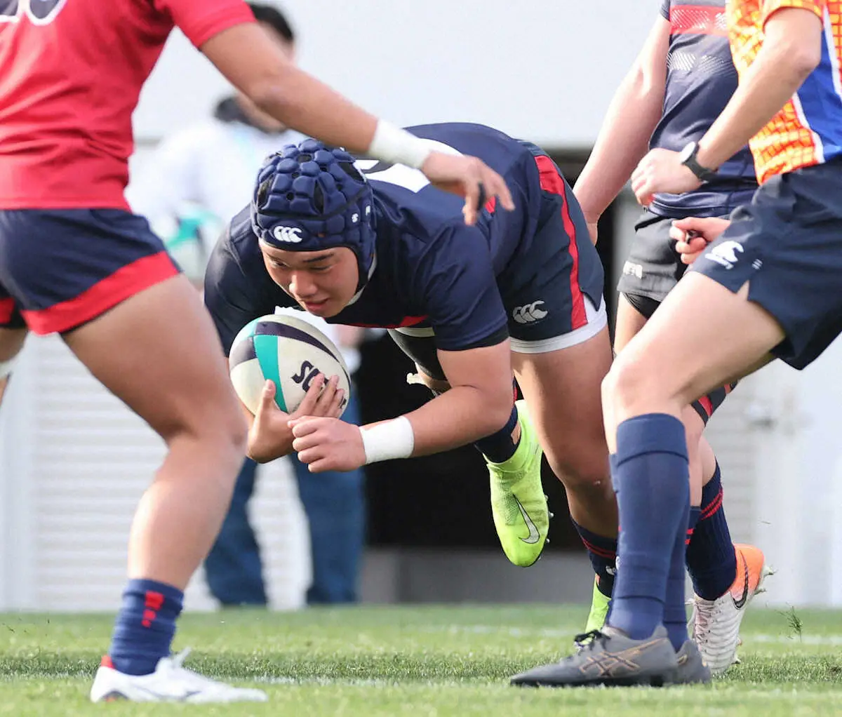 【画像・写真】【高校ラグビー】重戦車・井本主将が引っ張る常翔学園が花園101勝目！白木監督に初勝利贈る