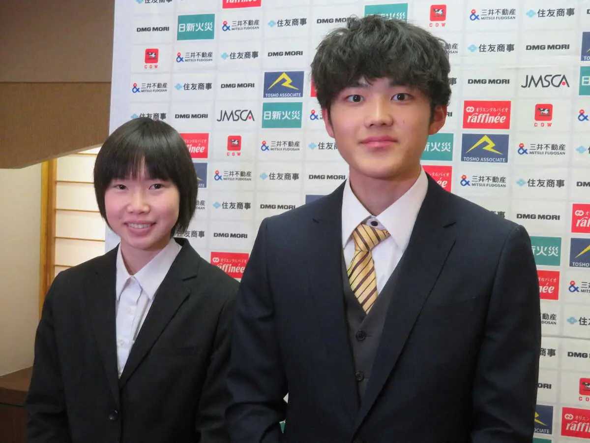 【画像・写真】【スポクラ】安楽宙斗「プロ意識が凄い」番組共演で刺激を受けたのはアノお笑いコンビ　年間表彰式