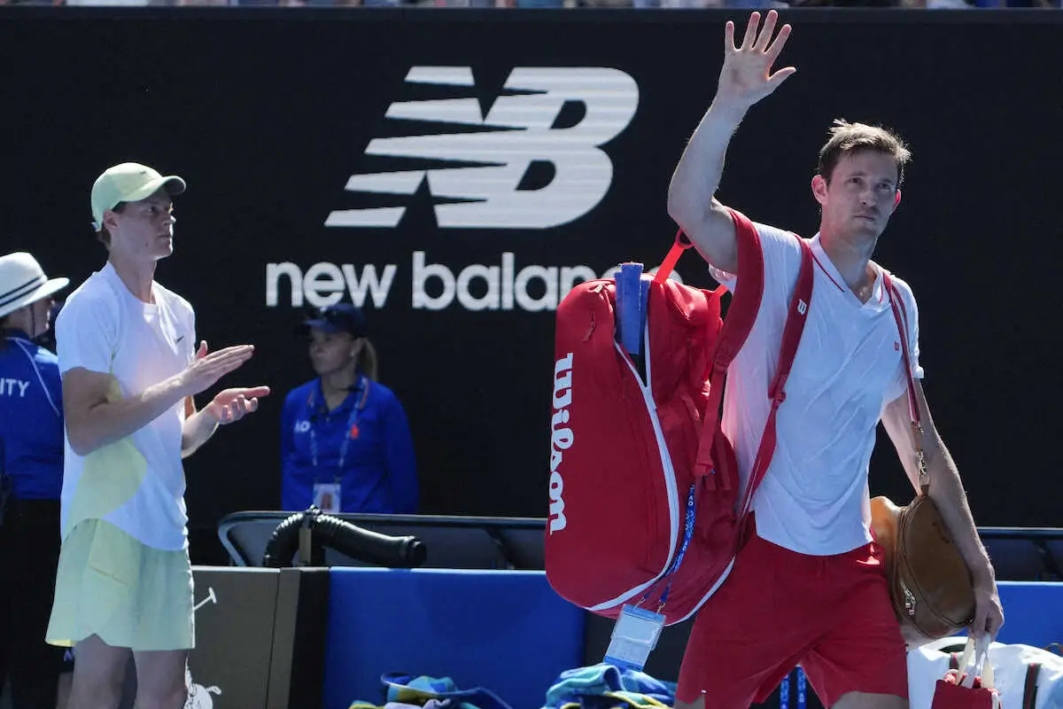 【画像・写真】【全豪OP】ドーピング違反“処分差”対決は王者シナーが連覇へ発進「どちらに転ぶか分からなかった」