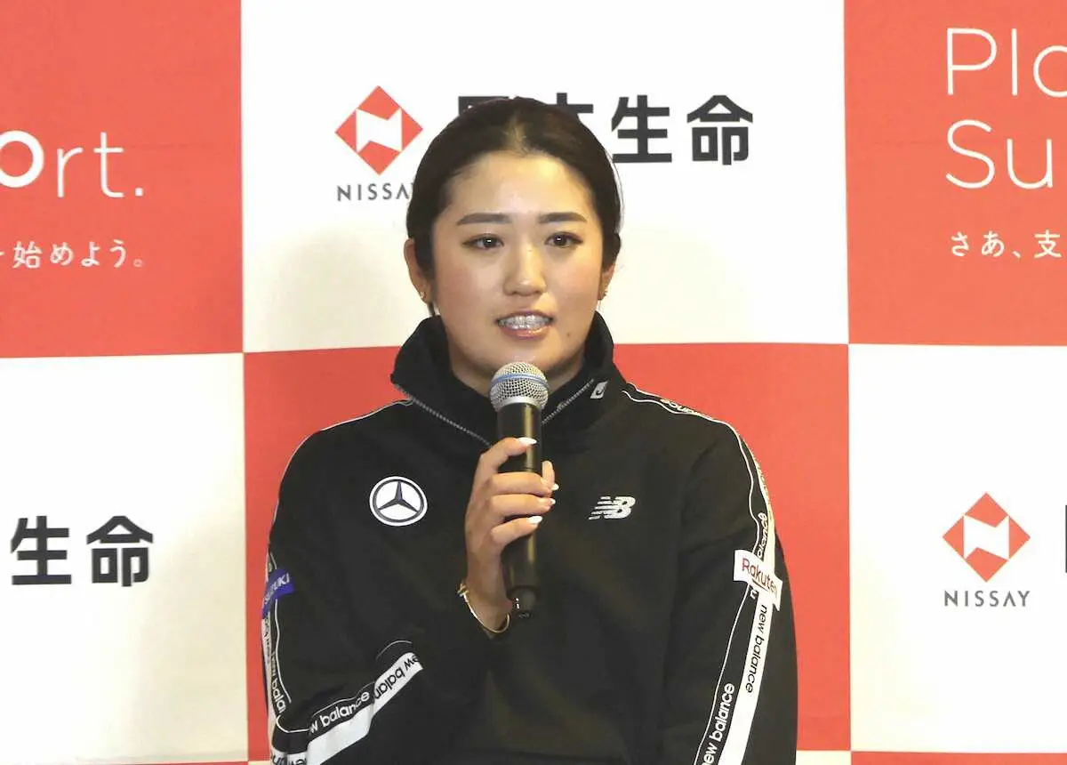 【画像・写真】稲見萌寧　新しい家族を紹介「もうデレデレです」　キュートなキスショットに「可愛すぎて」の声