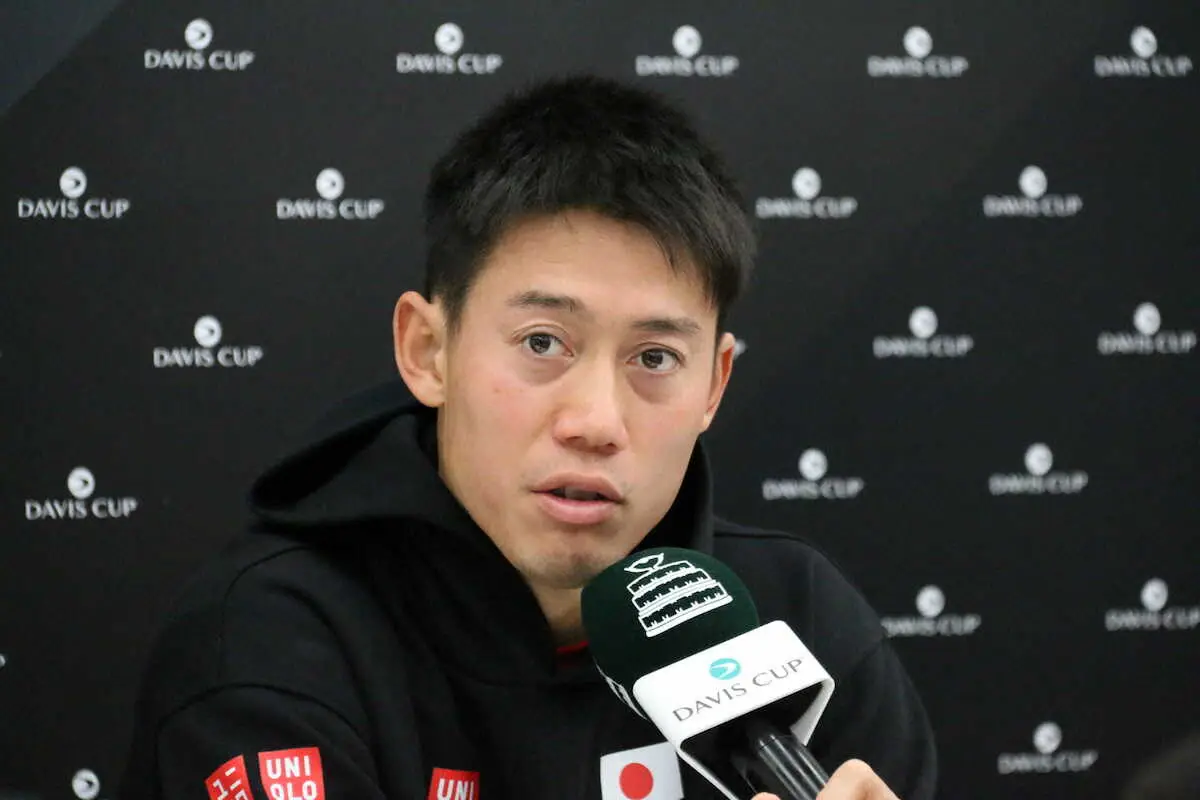【画像・写真】錦織圭　サーブ不調でストレート負け「不安が出た」　デビス杯・英国戦