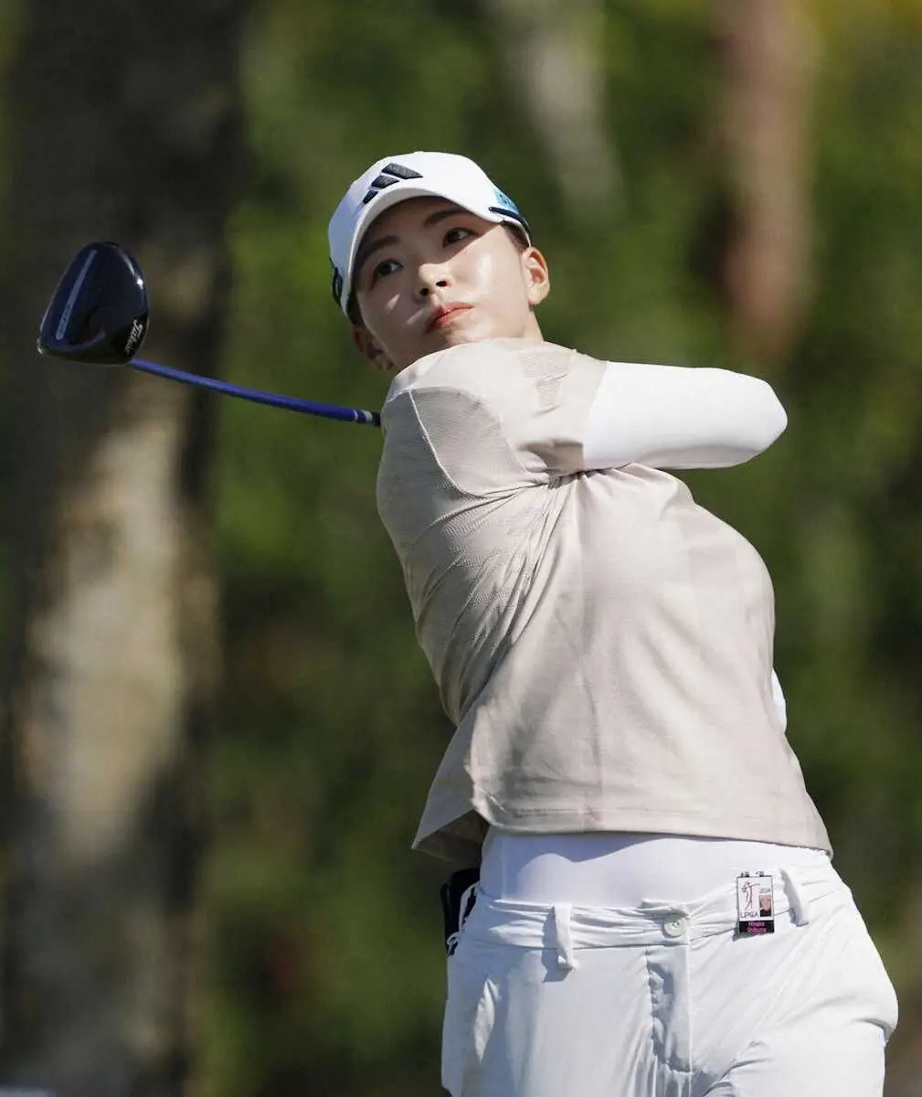 【画像・写真】＜ファウンダーズ女子第1R＞4オーバーで107位の渋野日向子